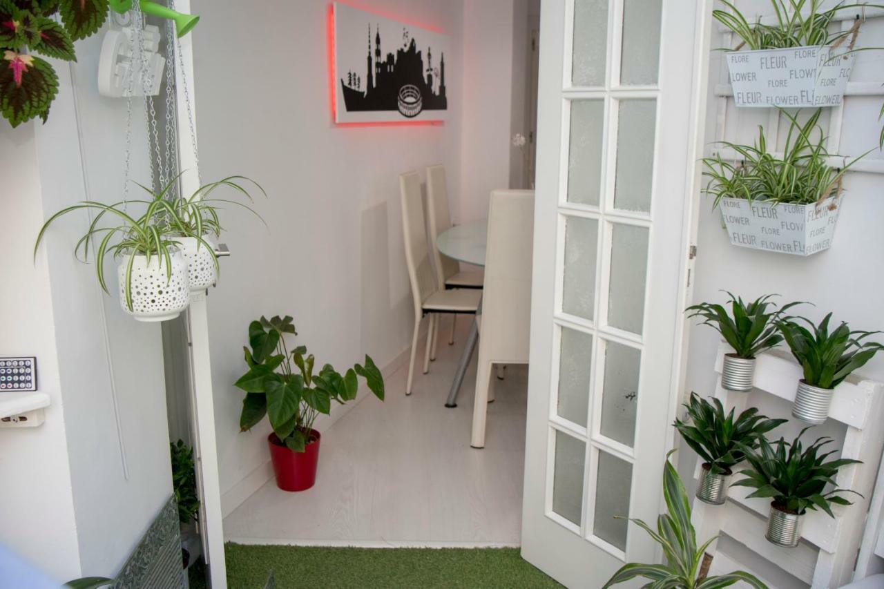 Apartamento E&R Malaga Centro- Parking Gratis Exteriér fotografie